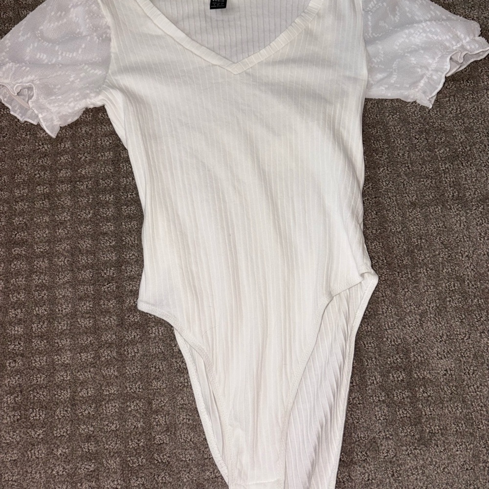 SHEIN White Ribbed Wrap Bodysuit